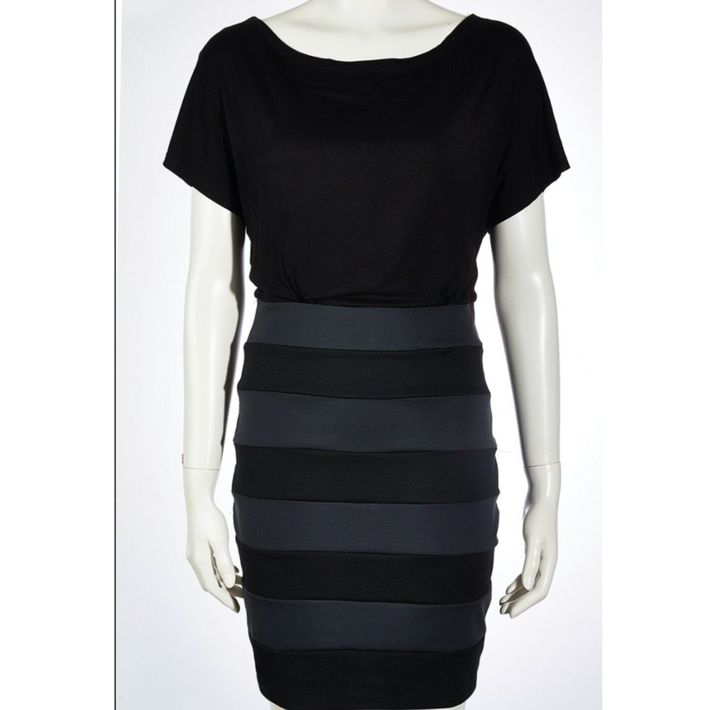 Casual Couture by Green Envelope Women's Black/Gray T-shirt-Bandage Dress: S
